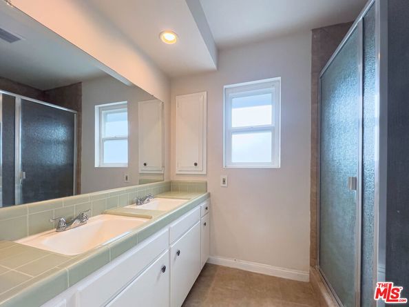 3800 Los Olivos Lane, La Crescenta CA 91214
