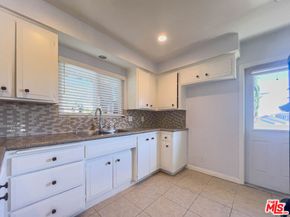 3800 Los Olivos Lane, La Crescenta CA 91214