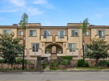 15014 Magnolia Boulevard