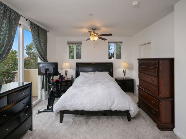 15014 Magnolia Boulevard 1, Sherman Oaks CA 91403