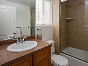 15014 Magnolia Boulevard 1, Sherman Oaks CA 91403