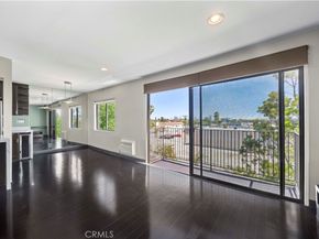 1930 N Vermont 302, Los Angeles CA 90027