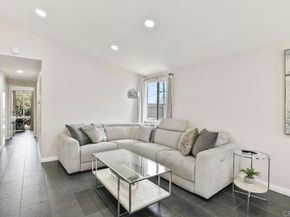 9452 Larrabee Avenue, San Diego CA 92123