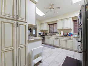 1650 N Broadway, Escondido CA 92026