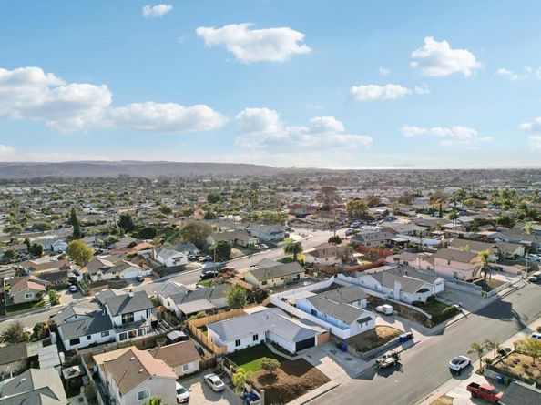 2861 Donax Avenue, San Diego CA 92154