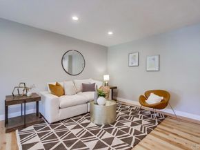 7858 Cowles Mountain Court D14, San Diego CA 92119