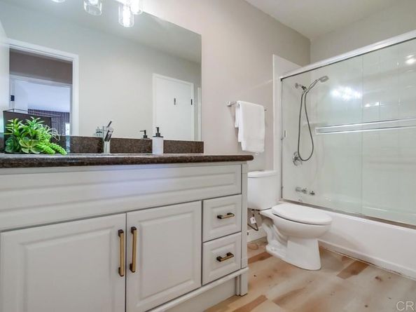 7858 Cowles Mountain Court D14, San Diego CA 92119