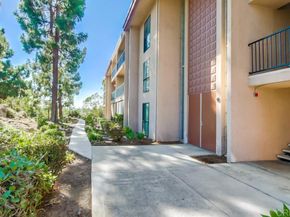 7858 Cowles Mountain Court D14, San Diego CA 92119