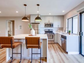 7858 Cowles Mountain Court D14, San Diego CA 92119
