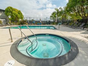 506 Canyon Drive 6, Oceanside CA 92054