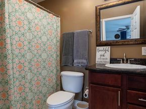 506 Canyon Drive 6, Oceanside CA 92054