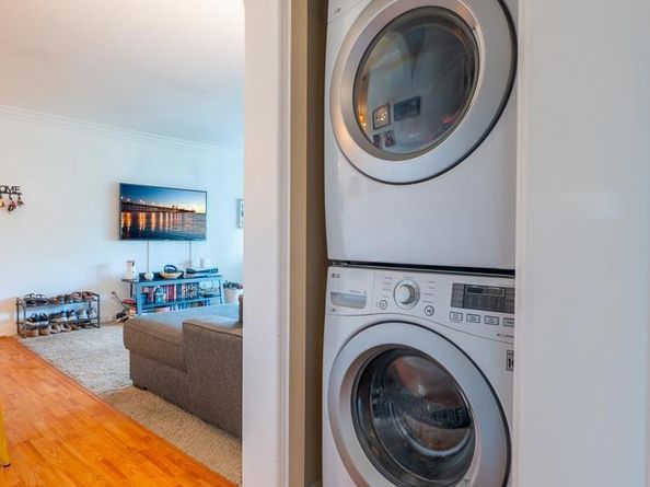 506 Canyon Drive 6, Oceanside CA 92054