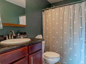 506 Canyon Drive 6, Oceanside CA 92054