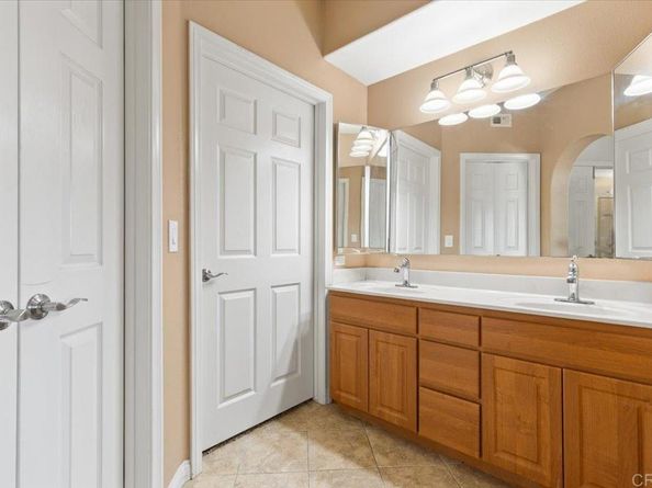 2723 Lake Pointe Drive 231, Spring Valley CA 91977