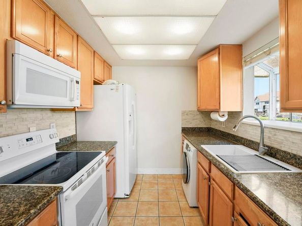 830 Broadway 18, El Cajon CA 92021