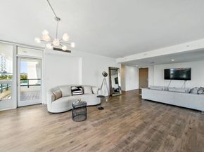 510 First Ave 402, San Diego CA 92101