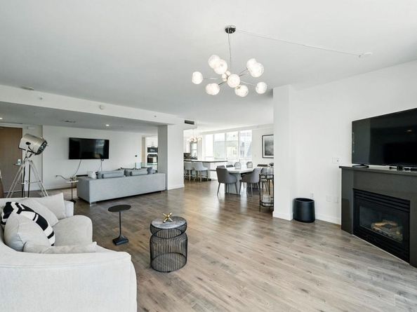 510 First Ave 402, San Diego CA 92101