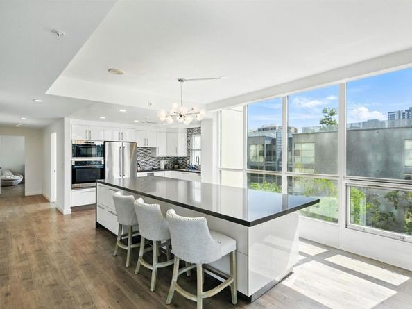 510 First Ave 402, San Diego CA 92101