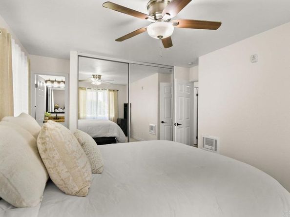 9959 Azuaga Street 105, San Diego CA 92129