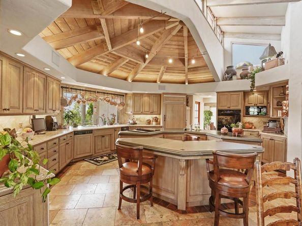 4652 Resmar Road, La Mesa CA 91941