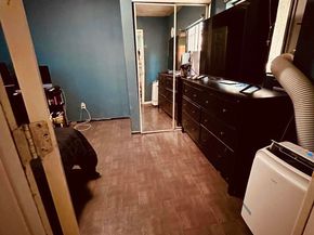 3333 Delta Avenue, Long Beach CA 90810