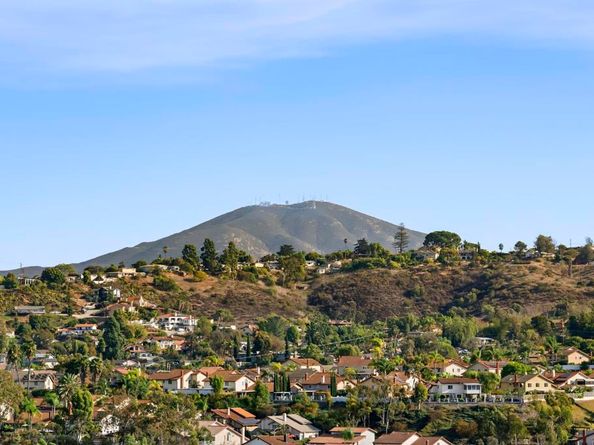 9309 Hillside, Spring Valley CA 91977