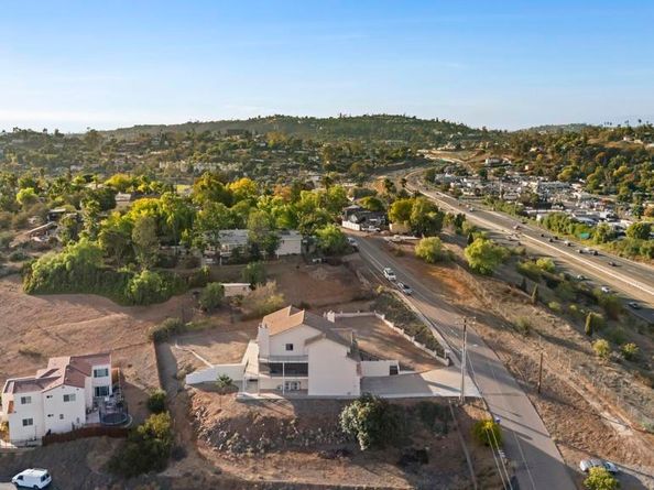 9309 Hillside, Spring Valley CA 91977