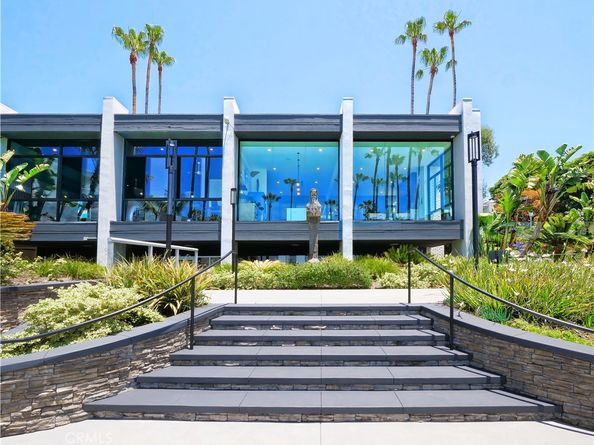 630 The Village 112, Redondo Beach CA 90277