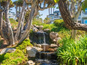 630 The Village 112, Redondo Beach CA 90277
