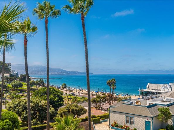 630 The Village 112, Redondo Beach CA 90277