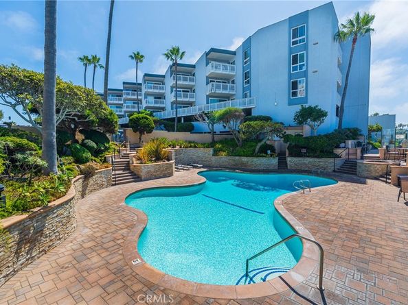 630 The Village 112, Redondo Beach CA 90277