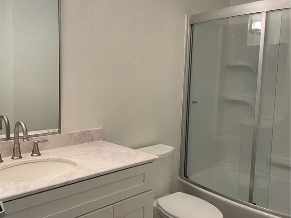 630 The Village 112, Redondo Beach CA 90277