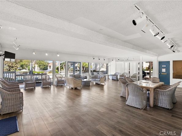 810 Camino Real 104, Redondo Beach CA 90277