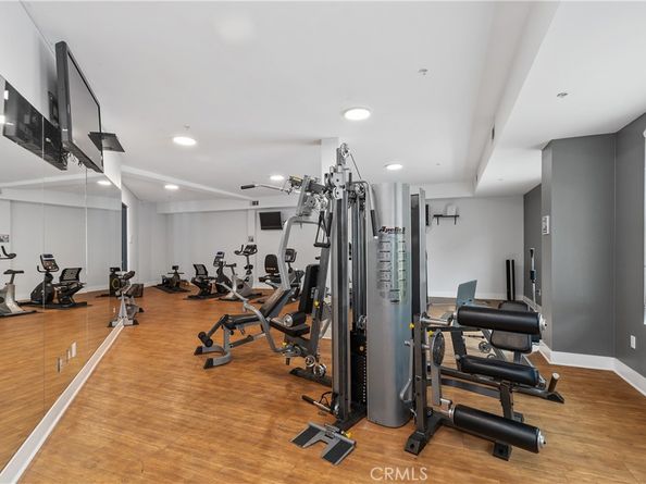 395 E. 4th 25, Long Beach CA 90802