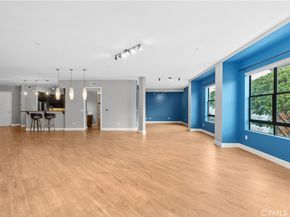 395 E. 4th 25, Long Beach CA 90802