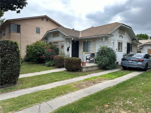 2219 Chestnut Avenue, Long Beach CA 90806