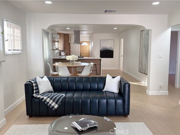 5951 Madden Avenue, Los Angeles CA 90043