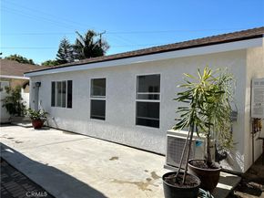 2033 W Burnett Street, Long Beach CA 90810
