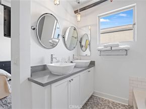 919 E Santa Ana Boulevard, Santa Ana CA 92701
