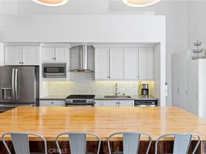 919 E Santa Ana Boulevard, Santa Ana CA 92701