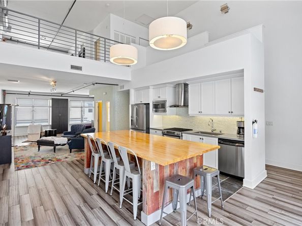 919 E Santa Ana Boulevard, Santa Ana CA 92701