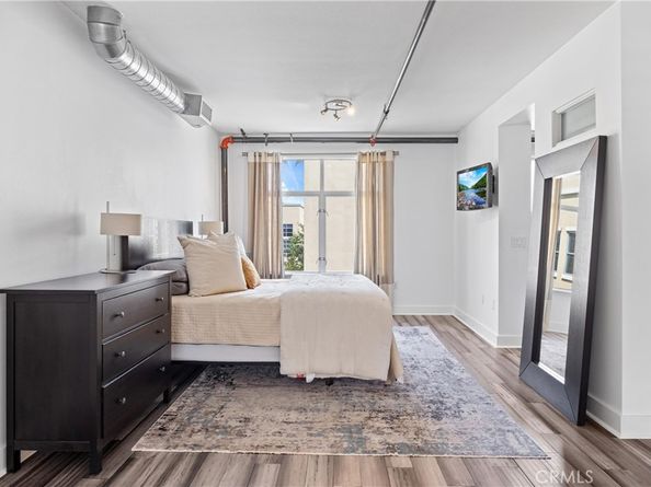 919 E Santa Ana Boulevard, Santa Ana CA 92701