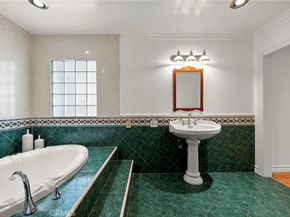 5827 Washington Ave., Whittier CA 90601