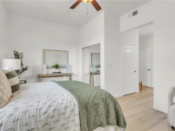 7111 La Tijera C101, Westchester CA 90045