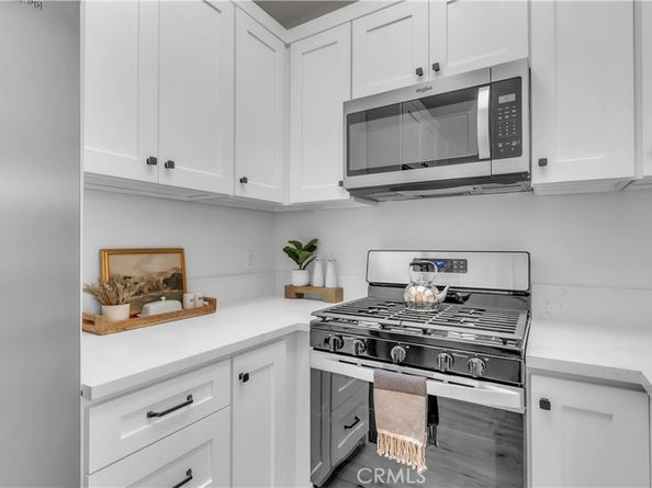 7111 La Tijera C101, Westchester CA 90045