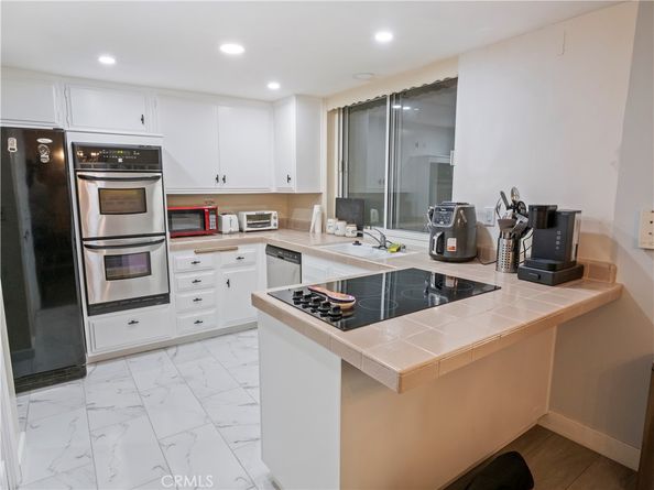 3500 W Manchester 450, Inglewood CA 90305