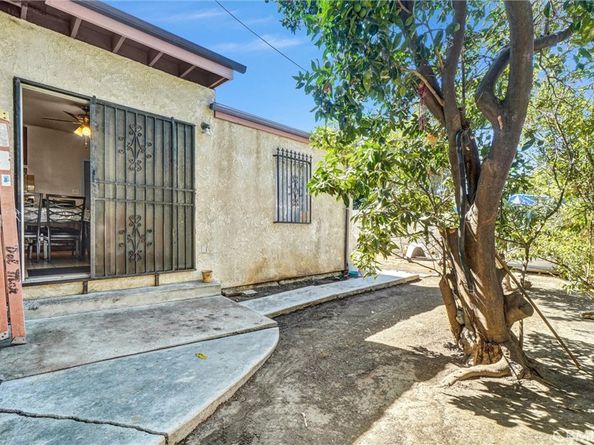 2118 Hickory Street, Santa Ana CA 92707