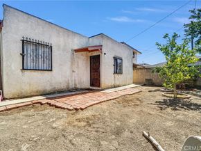 2118 Hickory Street, Santa Ana CA 92707