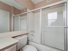 1754 11th Street 101, Santa Monica CA 90404