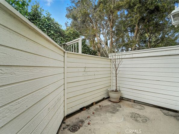 1754 11th Street 101, Santa Monica CA 90404